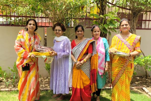 370c52d8-b5e9-4fc0-b6d4-70facee1009a